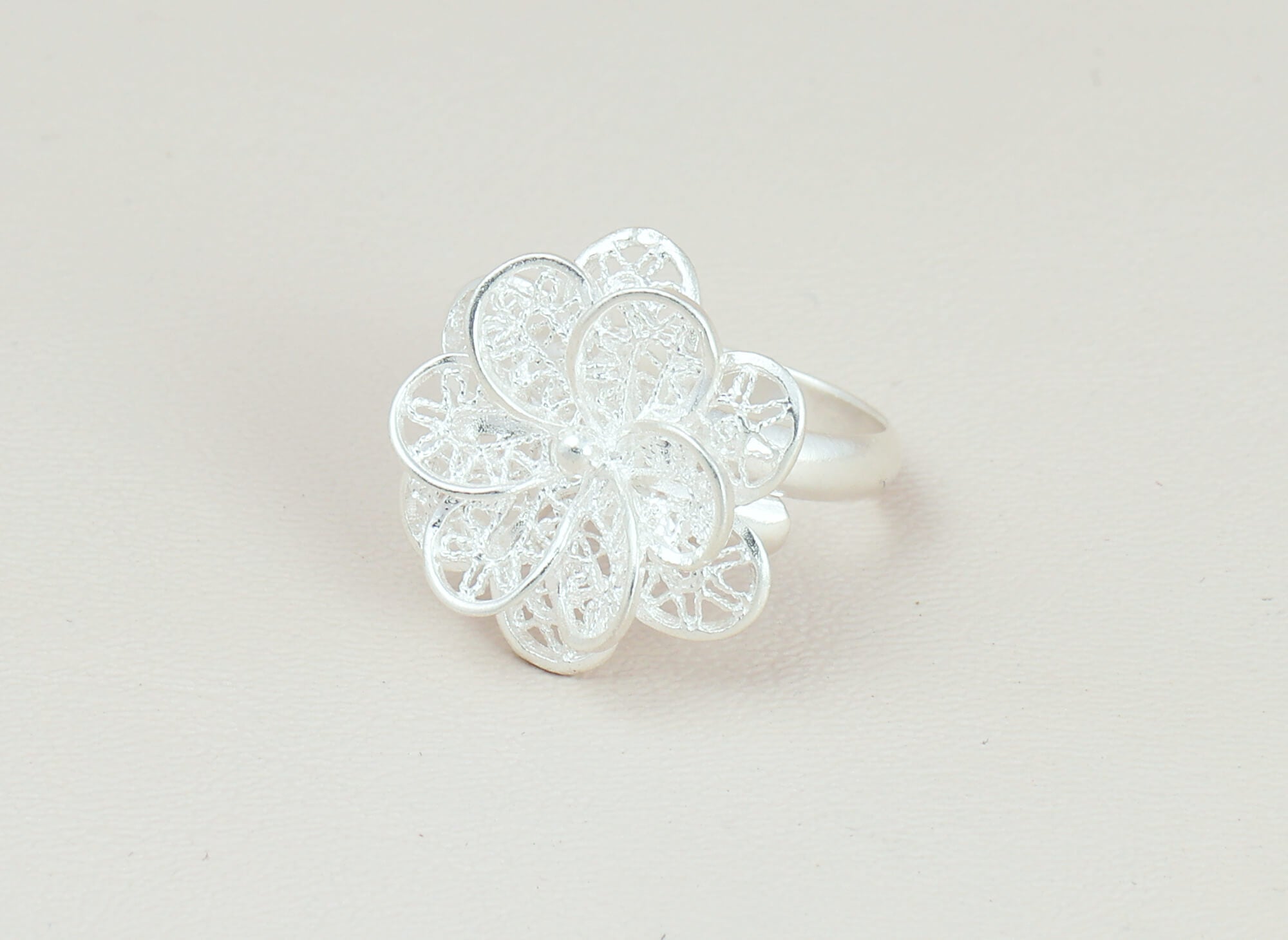 Sortija Flor Gail Brillante