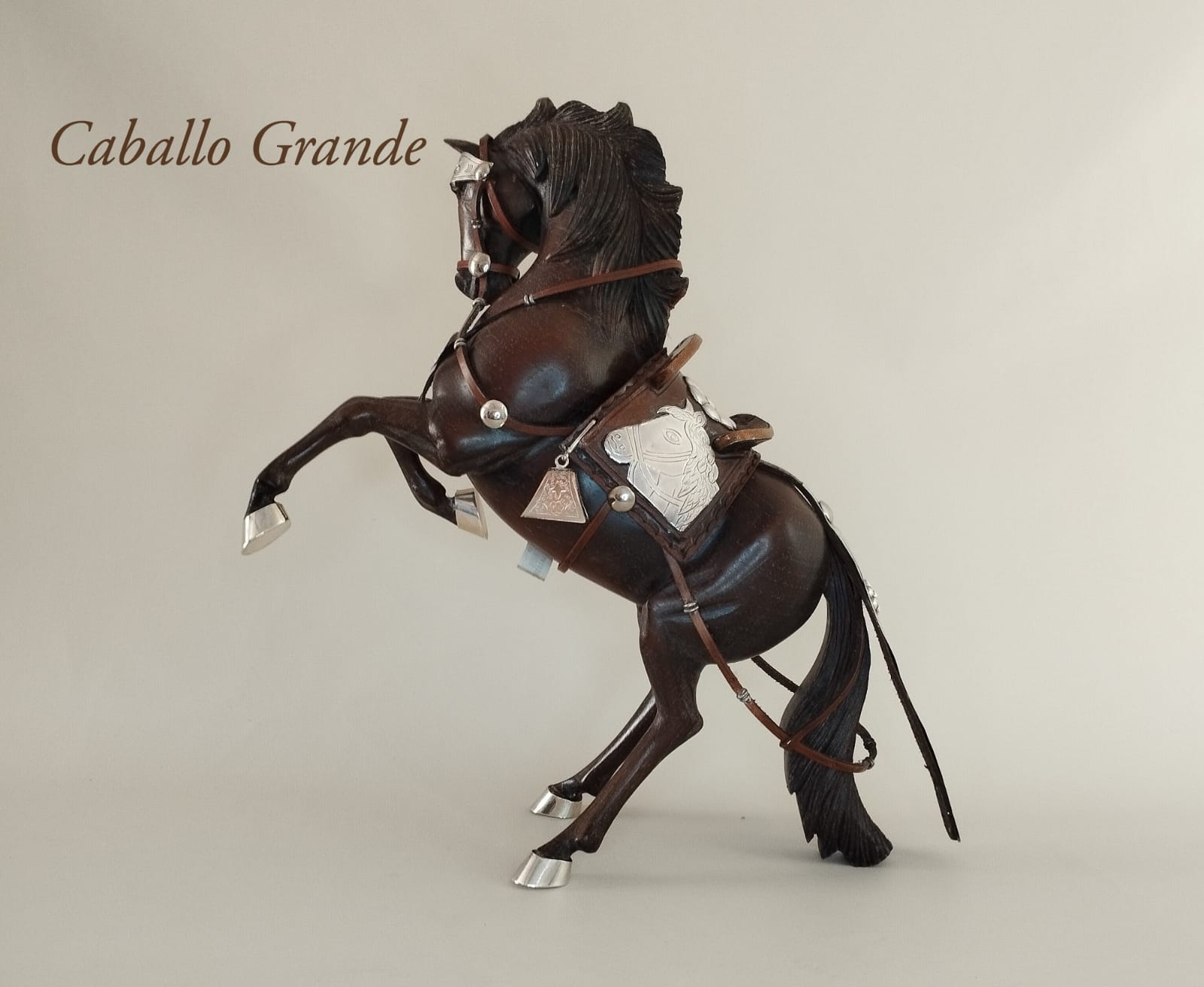 Escultura Caballo en Alza