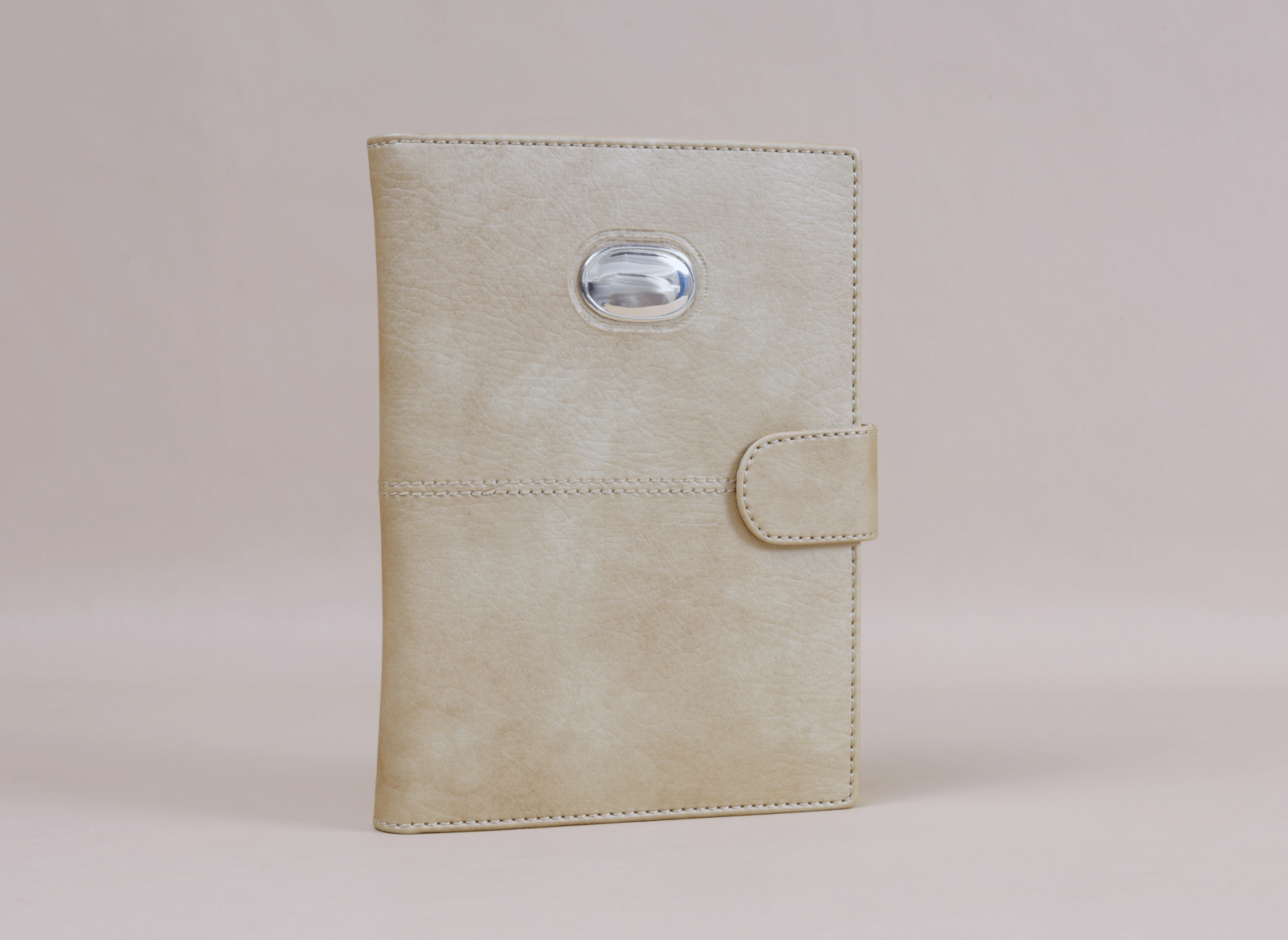 Agenda Ejecutiva Clásica Placa Oval 2026