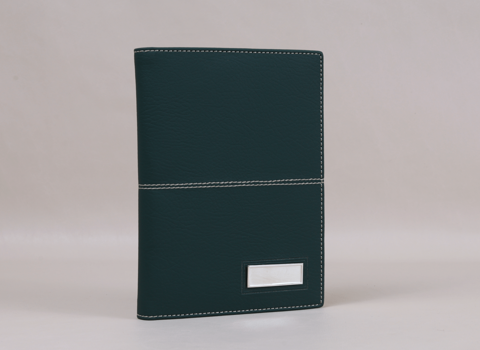 Agenda Ejecutiva Clásica Placa Recta 2026