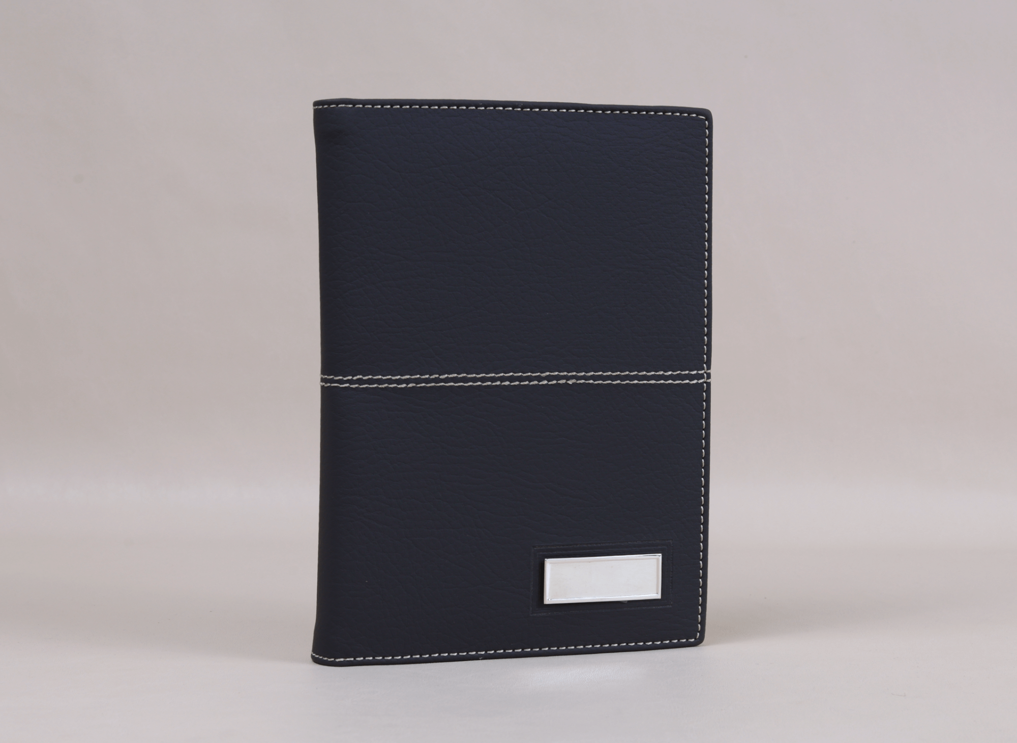 Agenda Ejecutiva Clásica Placa Recta 2026