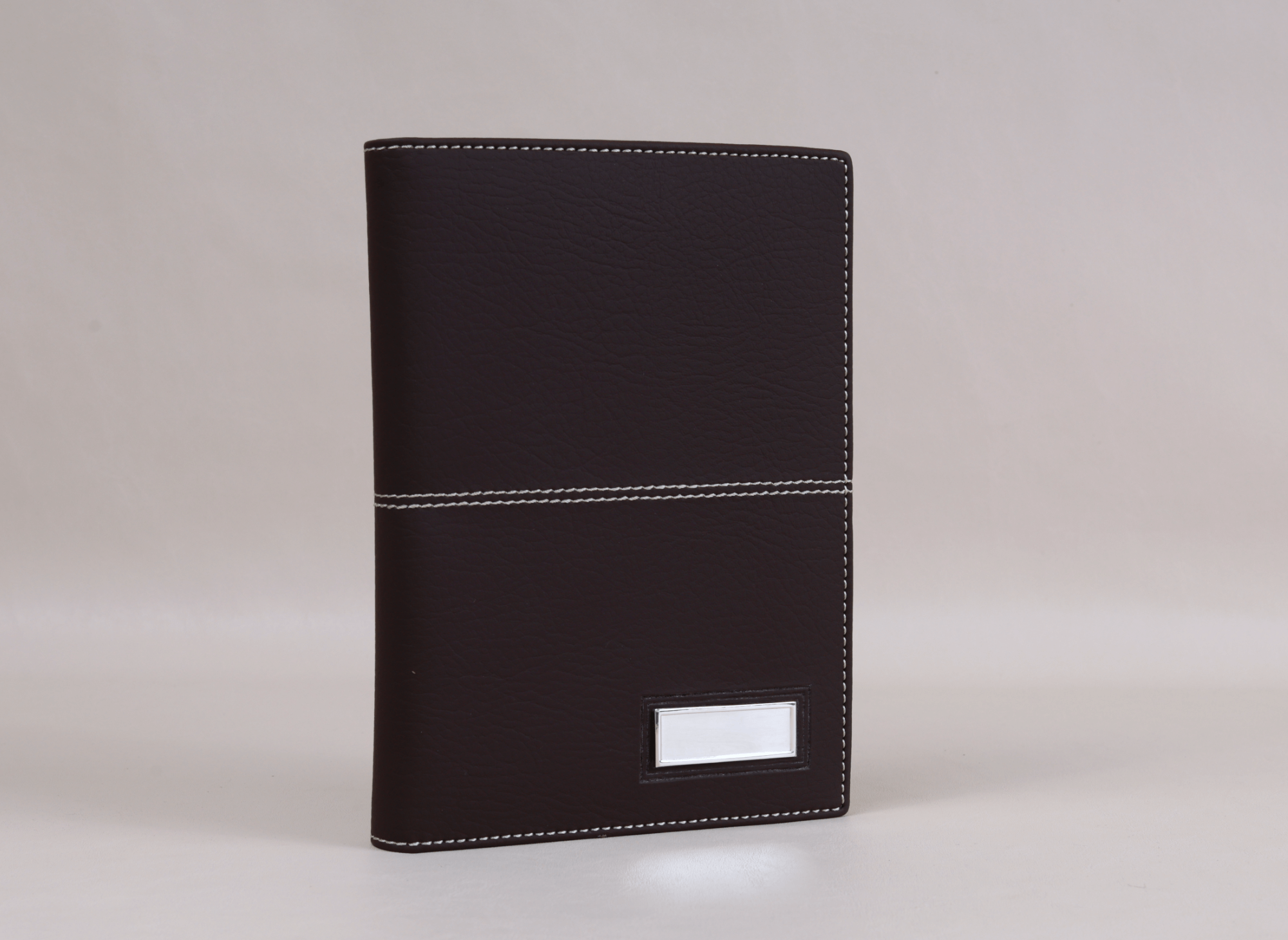 Agenda Ejecutiva Clásica Placa Recta 2026