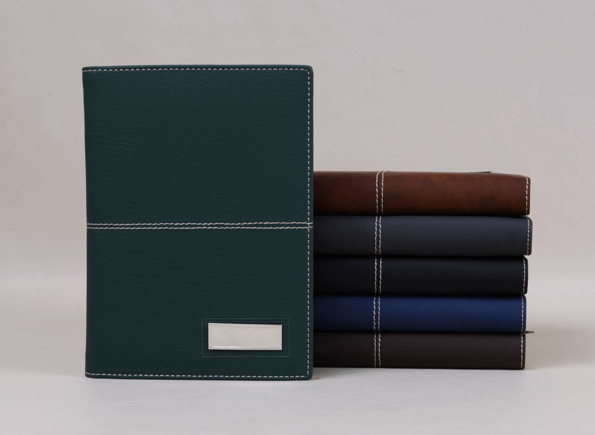 Agenda Ejecutiva Clásica Placa Recta 2026