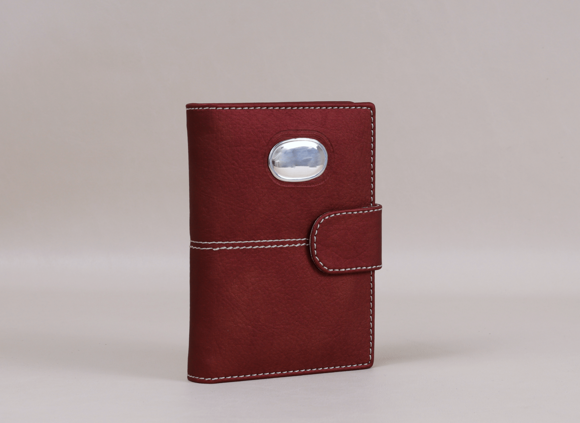 Agenda Personal Clásica Placa Oval 2026