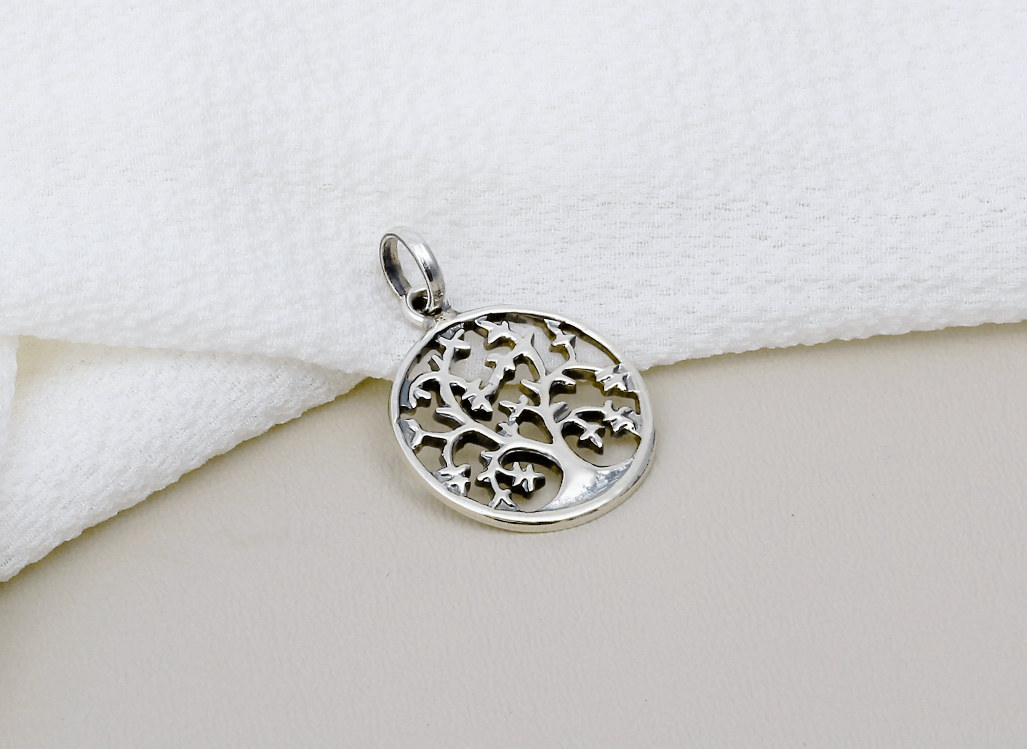 Dije Árbol Kasia Calado Redondo