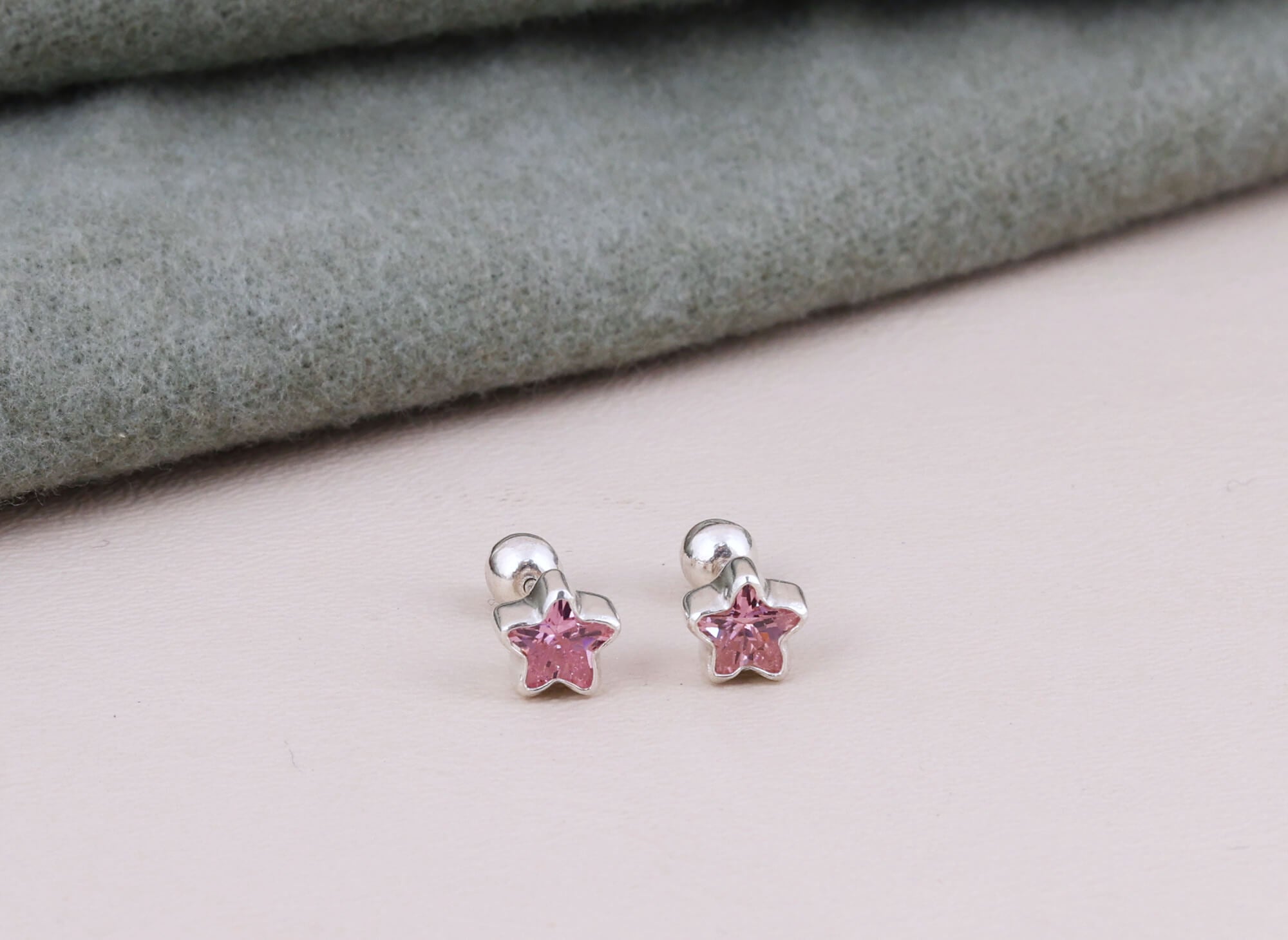 Arete Estrella Punto de Luz Colors