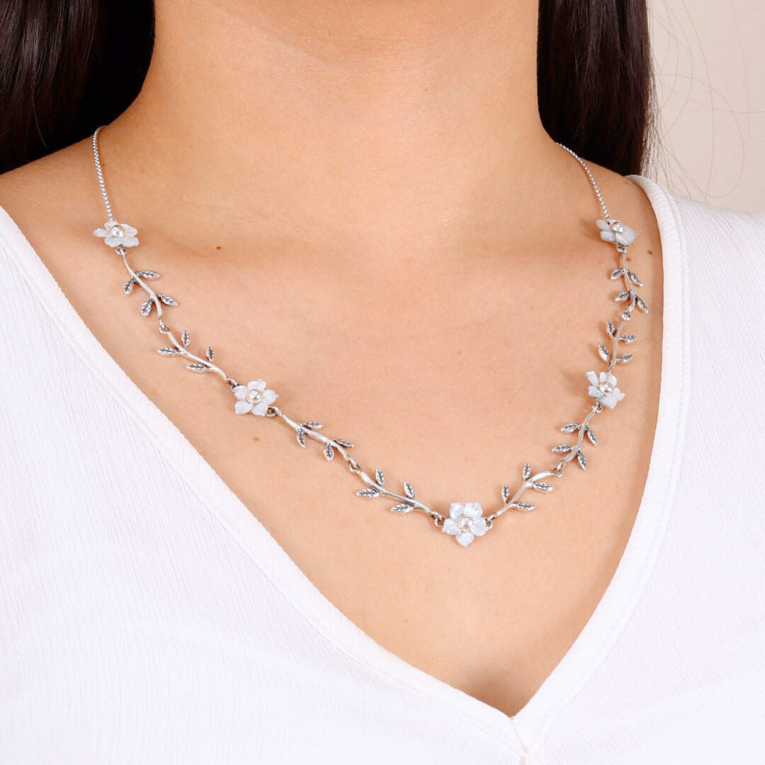 Collar Flor Nila