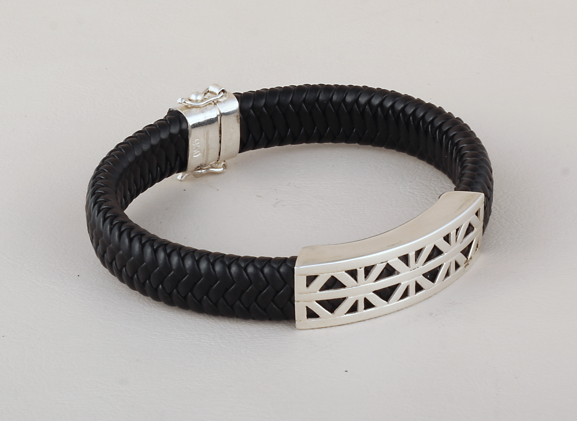 Pulsera Cerca
