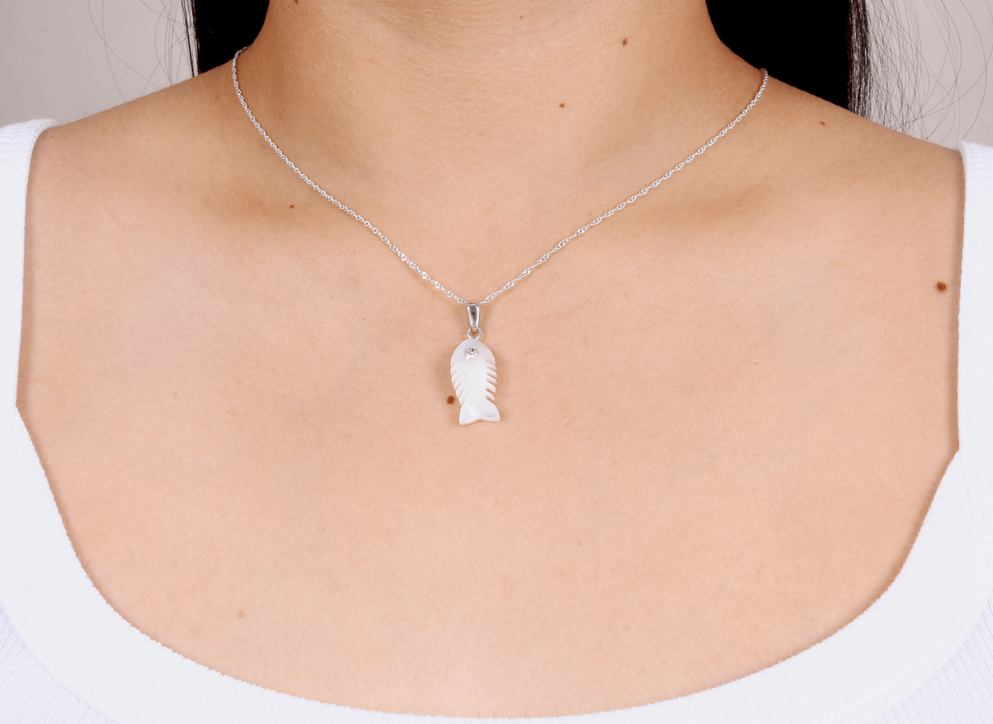 Collar Pescadito Nacar