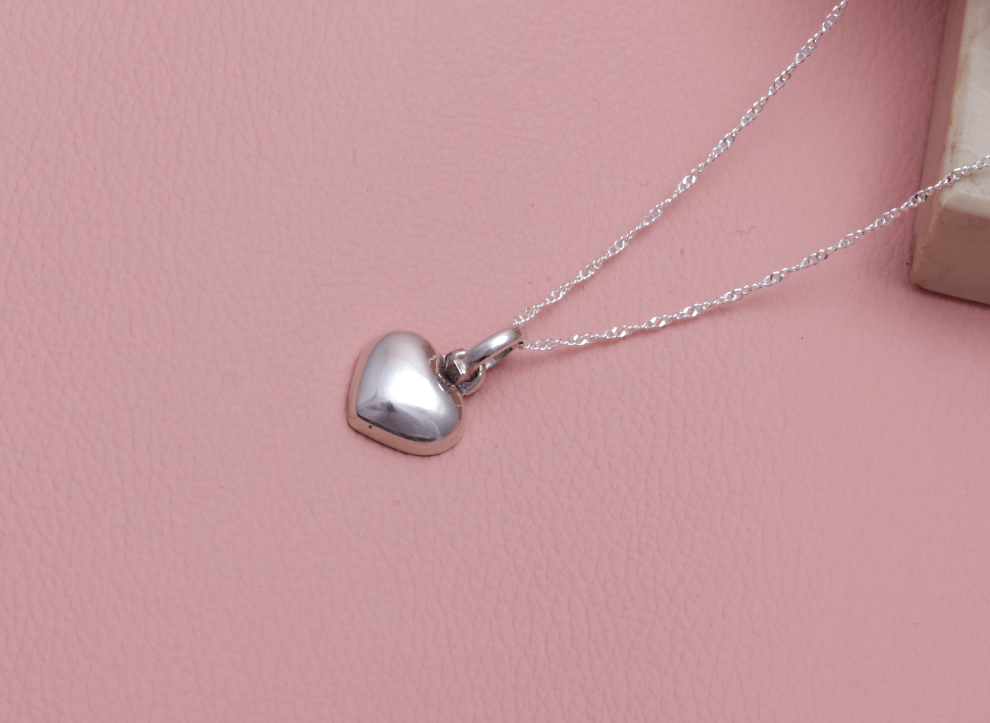 Collar Corazón Planicie