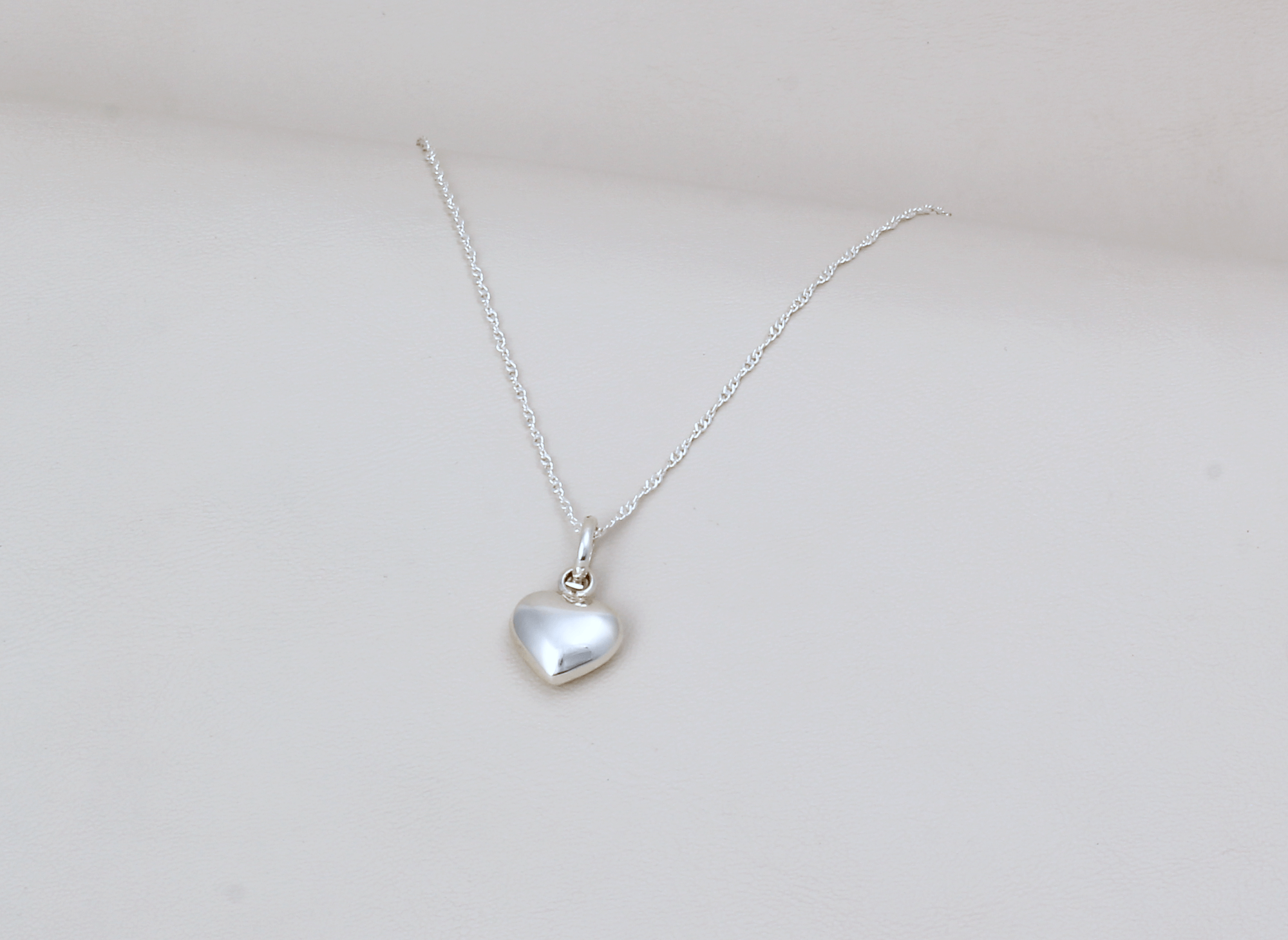 Collar Corazón Bombe