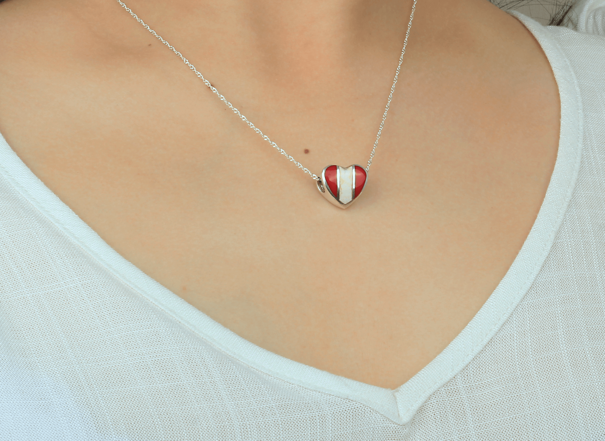 Collar Corazón Perú Pasante