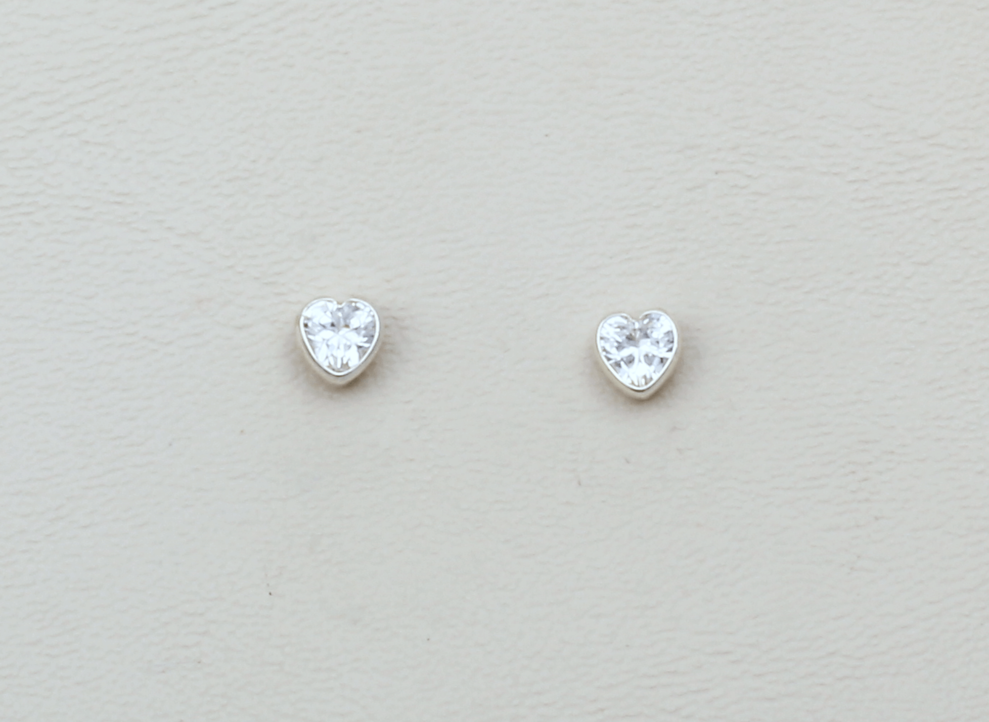 Arete Corazón Punto de Luz