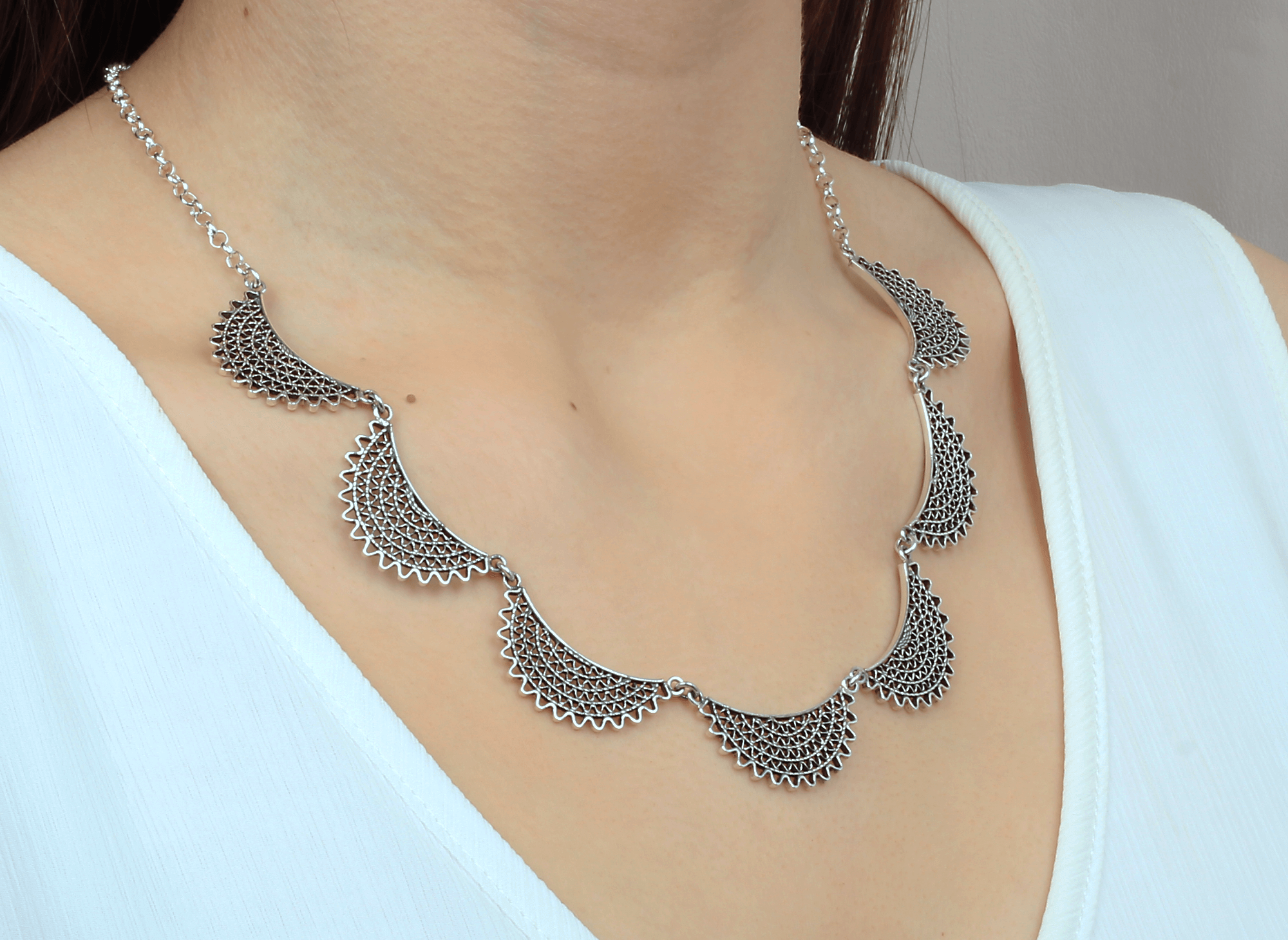 Collar Dira