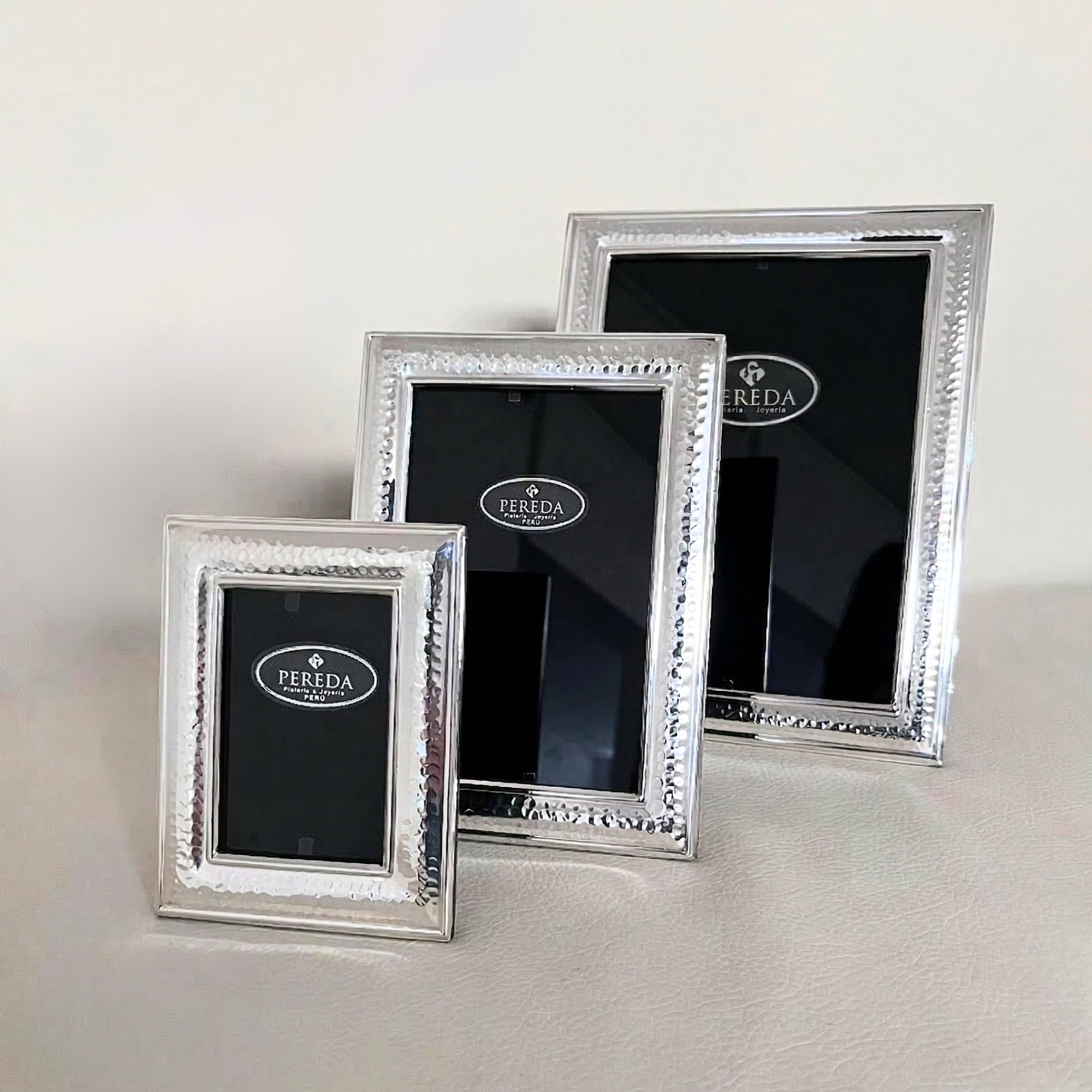 Marco Plata Martillado Fino