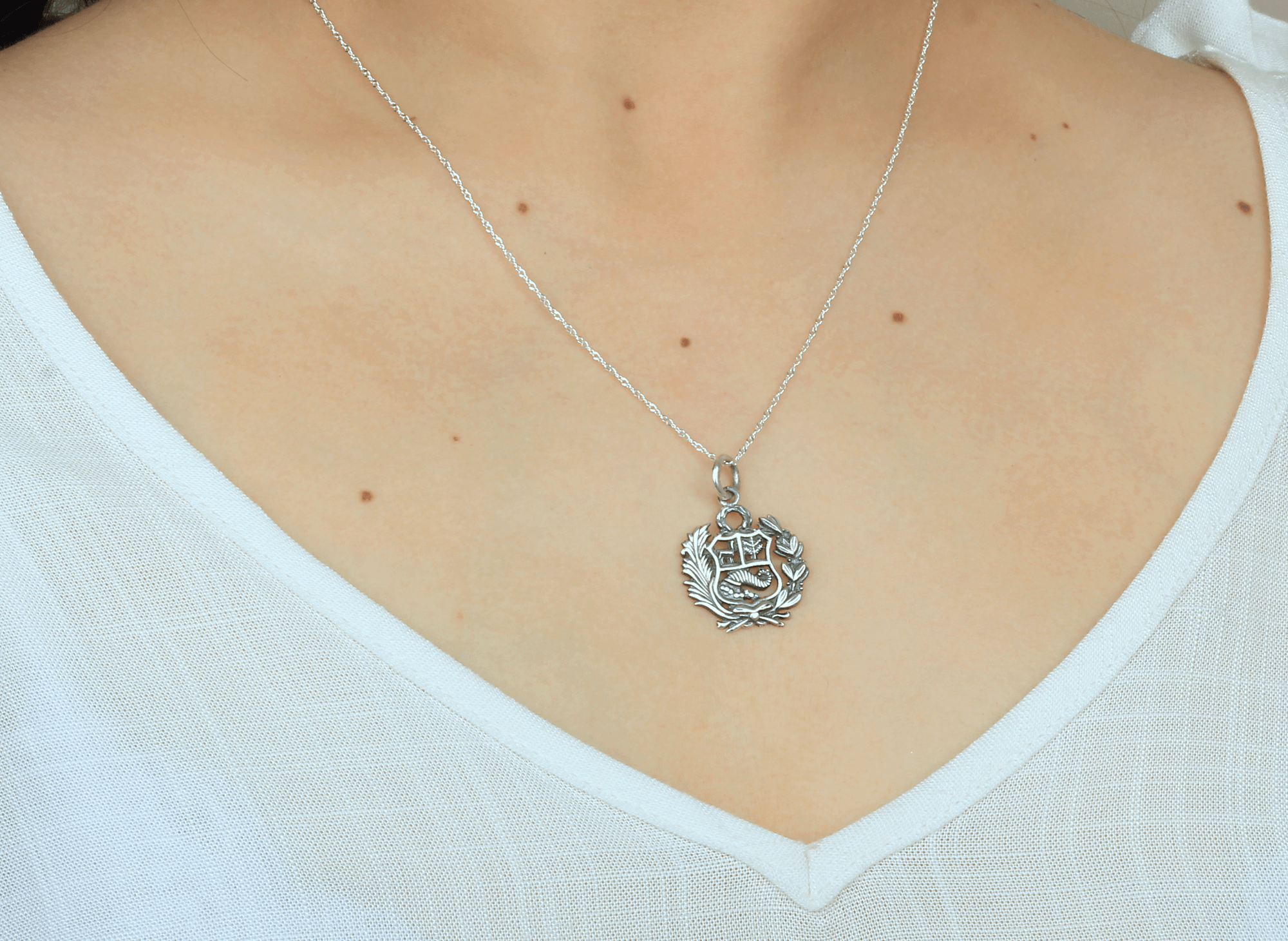 Collar Escudo del Perú