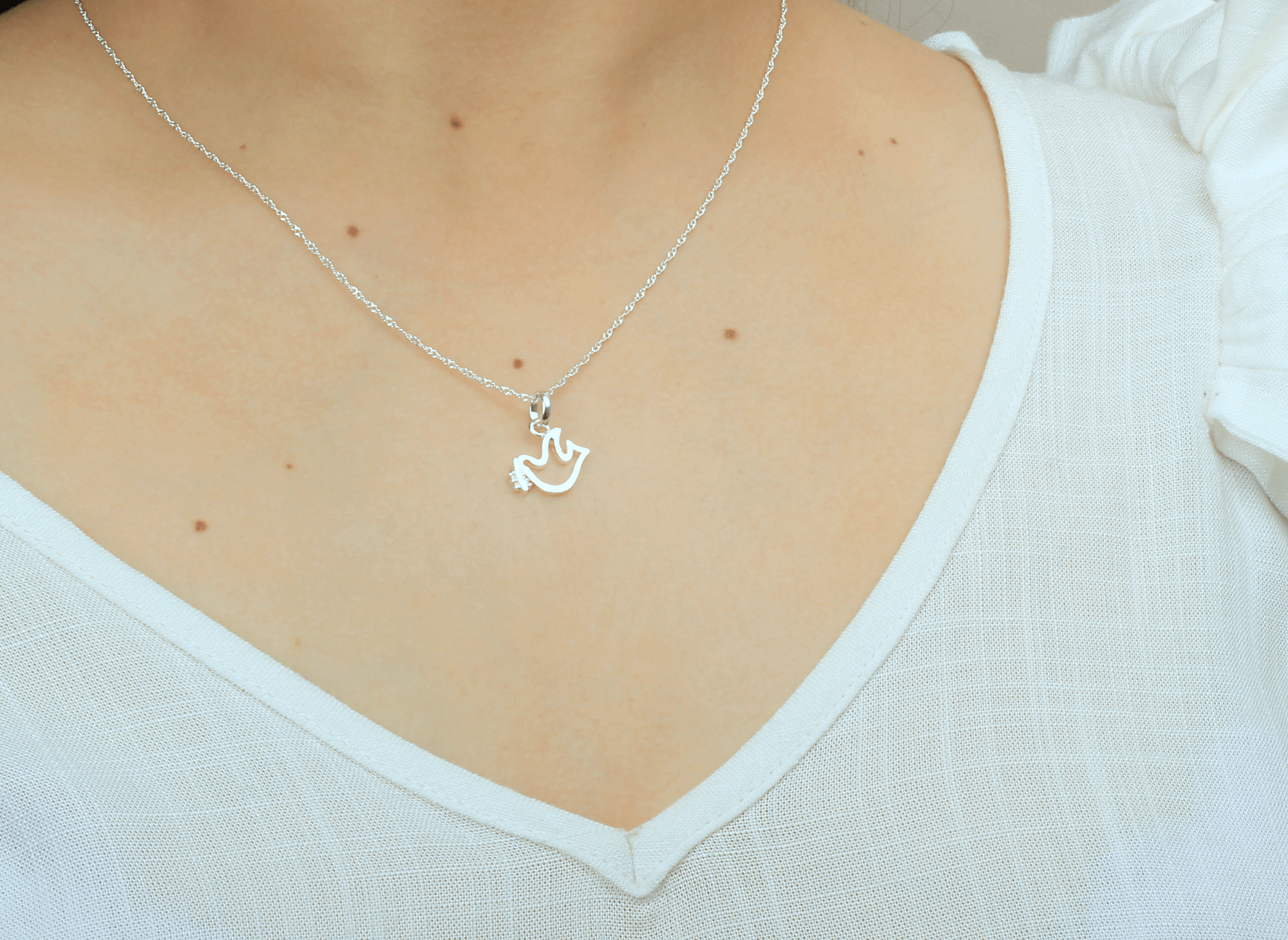 Collar Espiritu Santo Calado