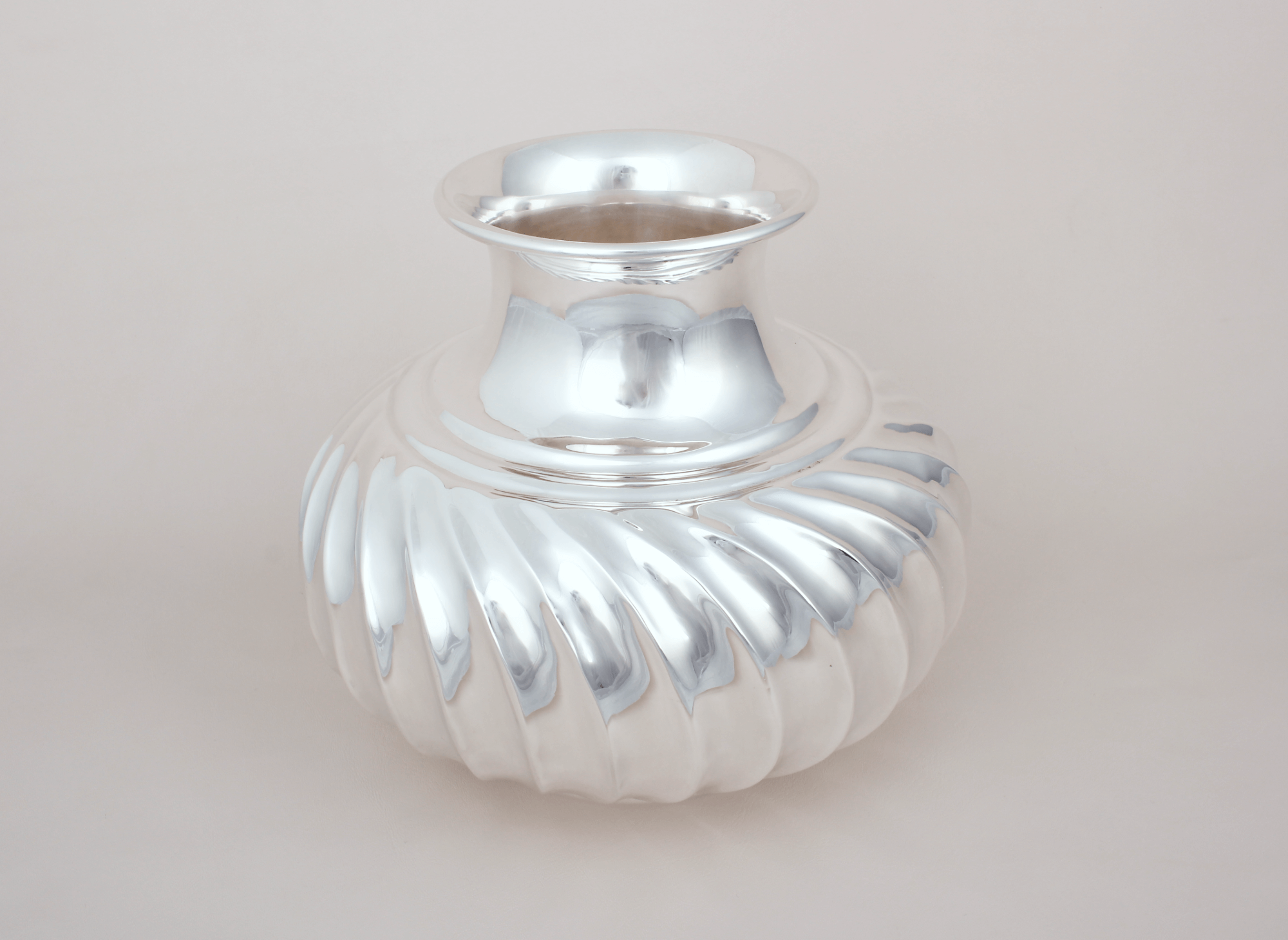 Florero Nuvó Contempora Plaqué