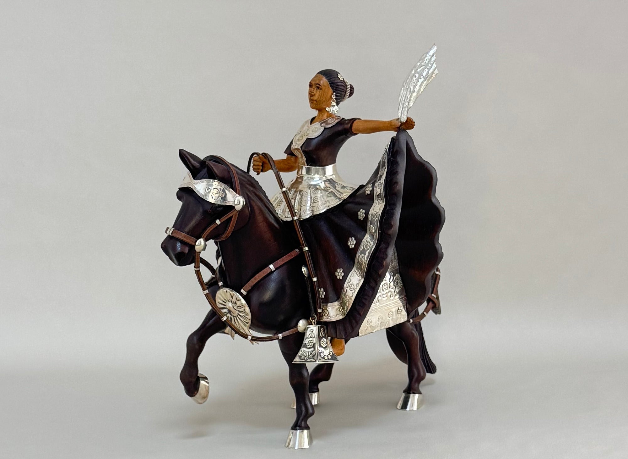 Amazona con Caballo de Paso