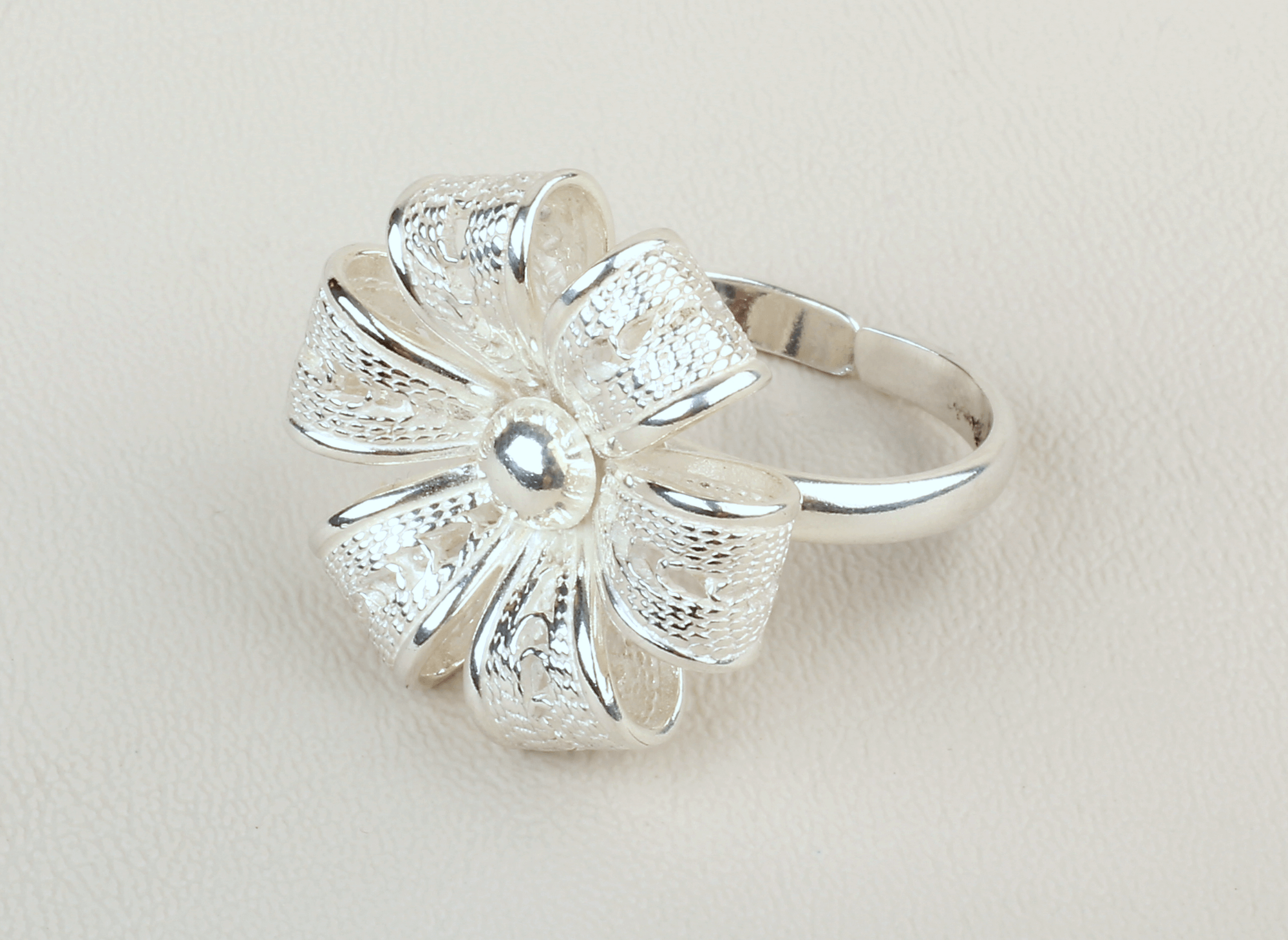 Sortija Lazo de Amor