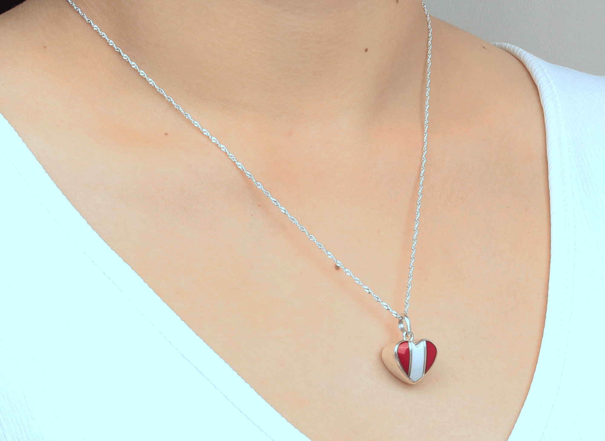 Collar Corazón Perú