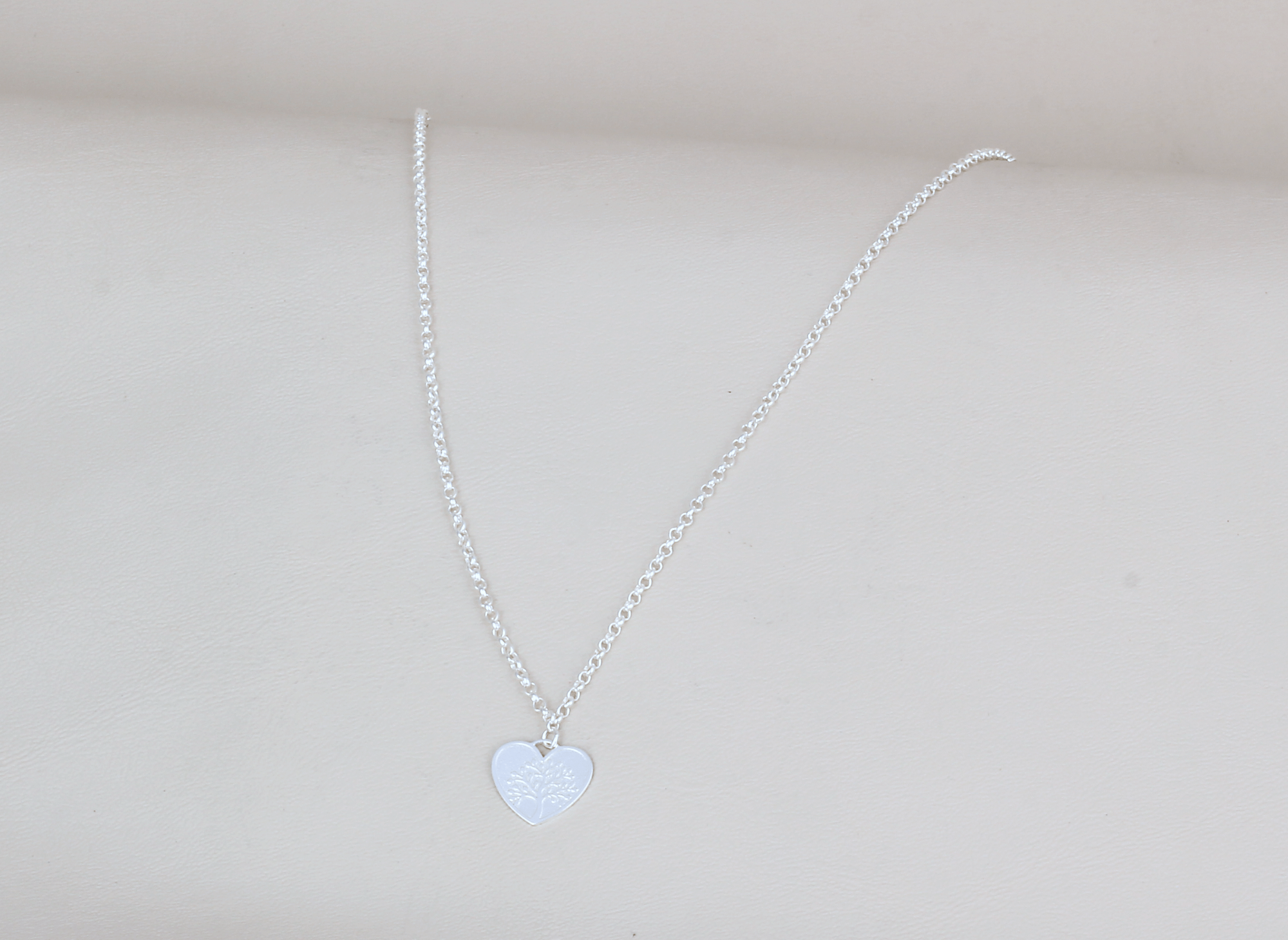 Collar Corazón Árbol de la Vida