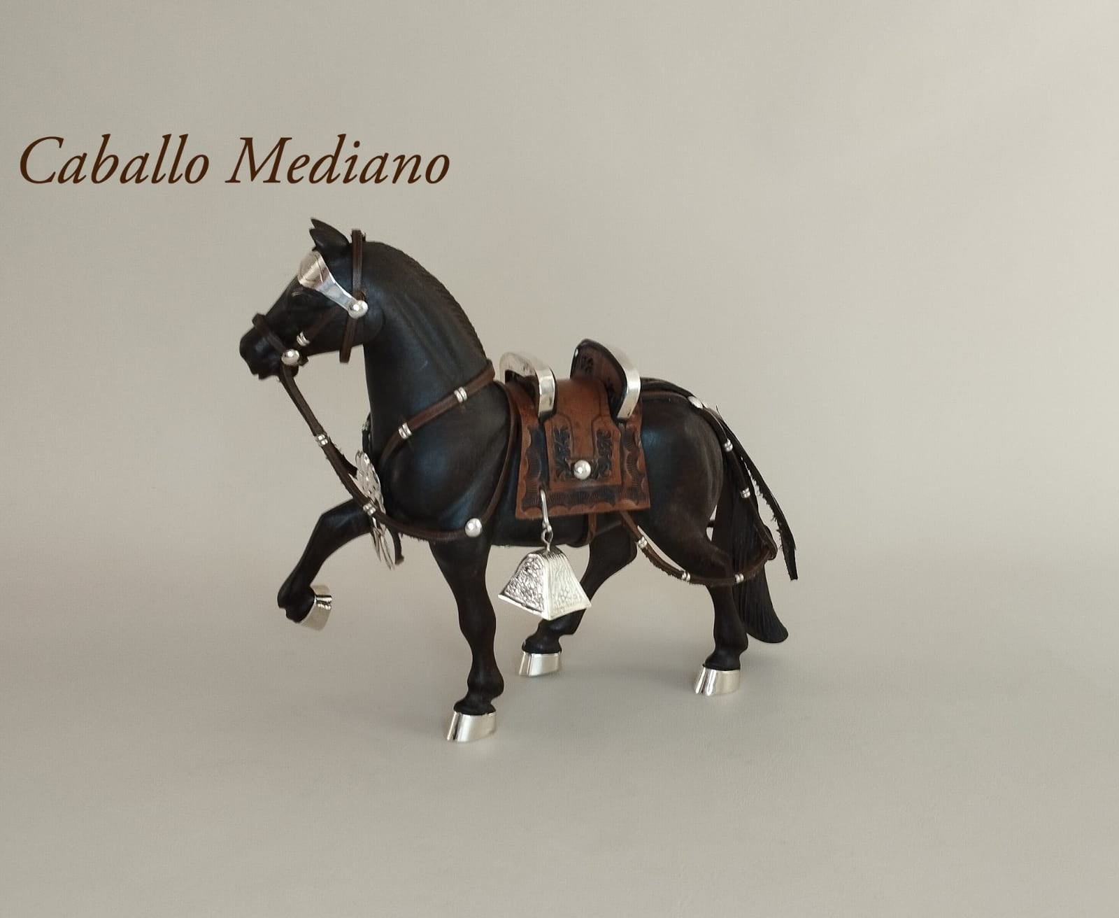 Escultura Caballo de Paso Galope