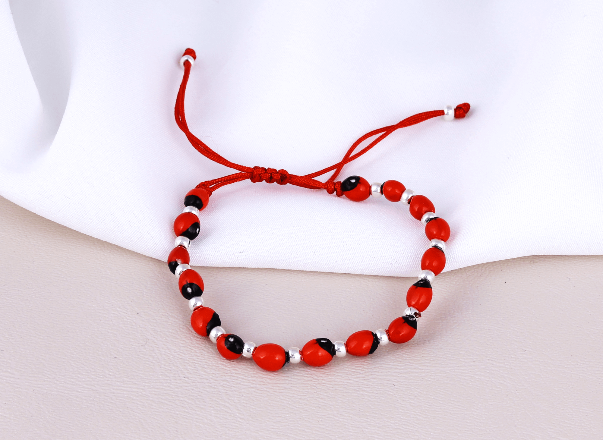 Pulsera Macrame Huayruro #2