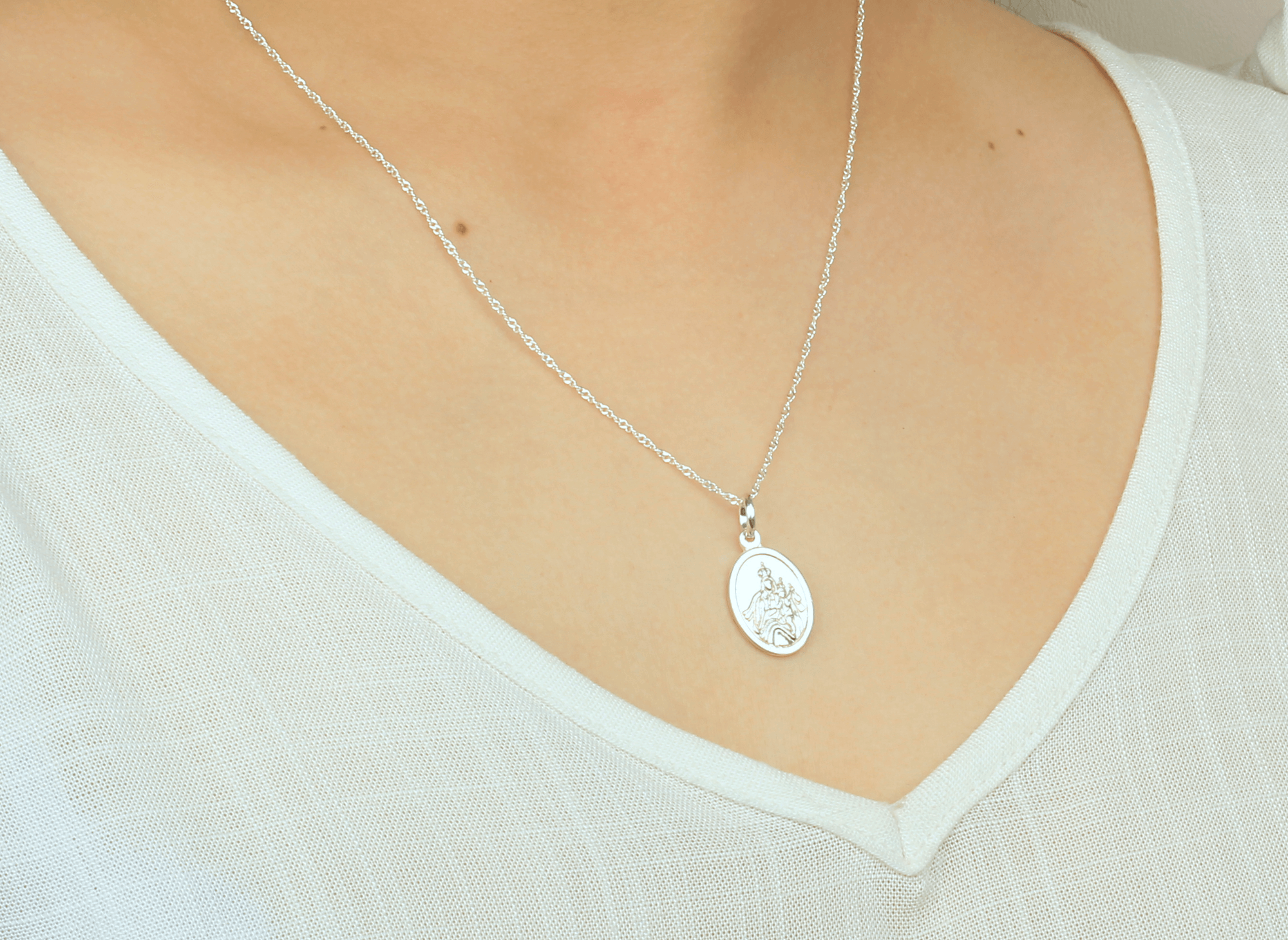 Collar Virgen del Carmen