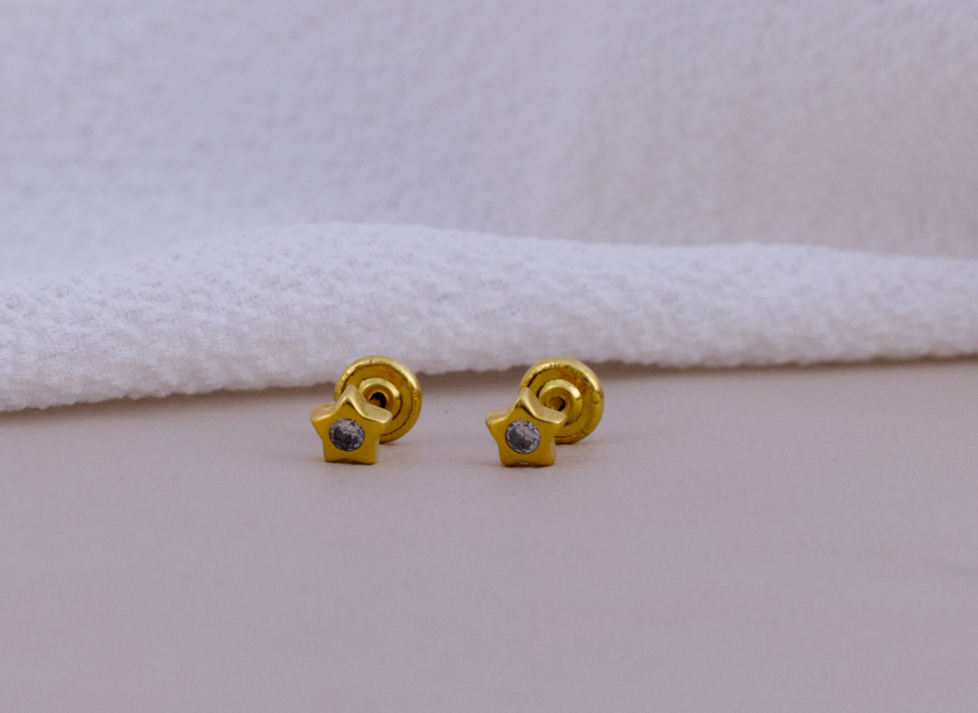 Arete Oro Estrella c/Circon