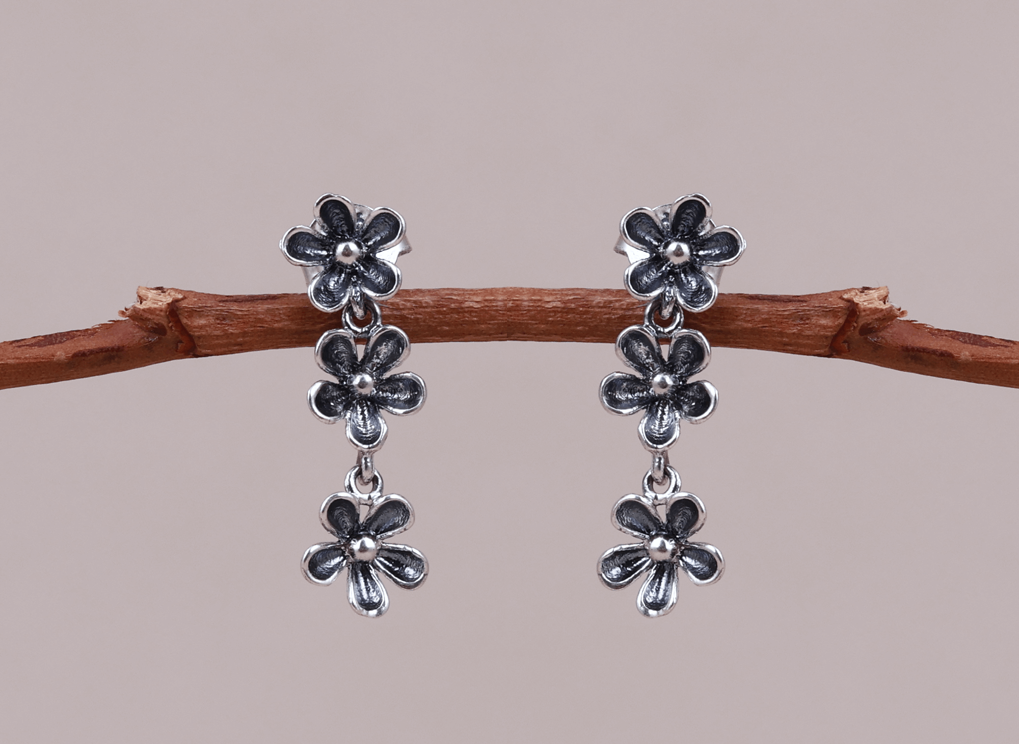 Arete Lyanna Patinado X3