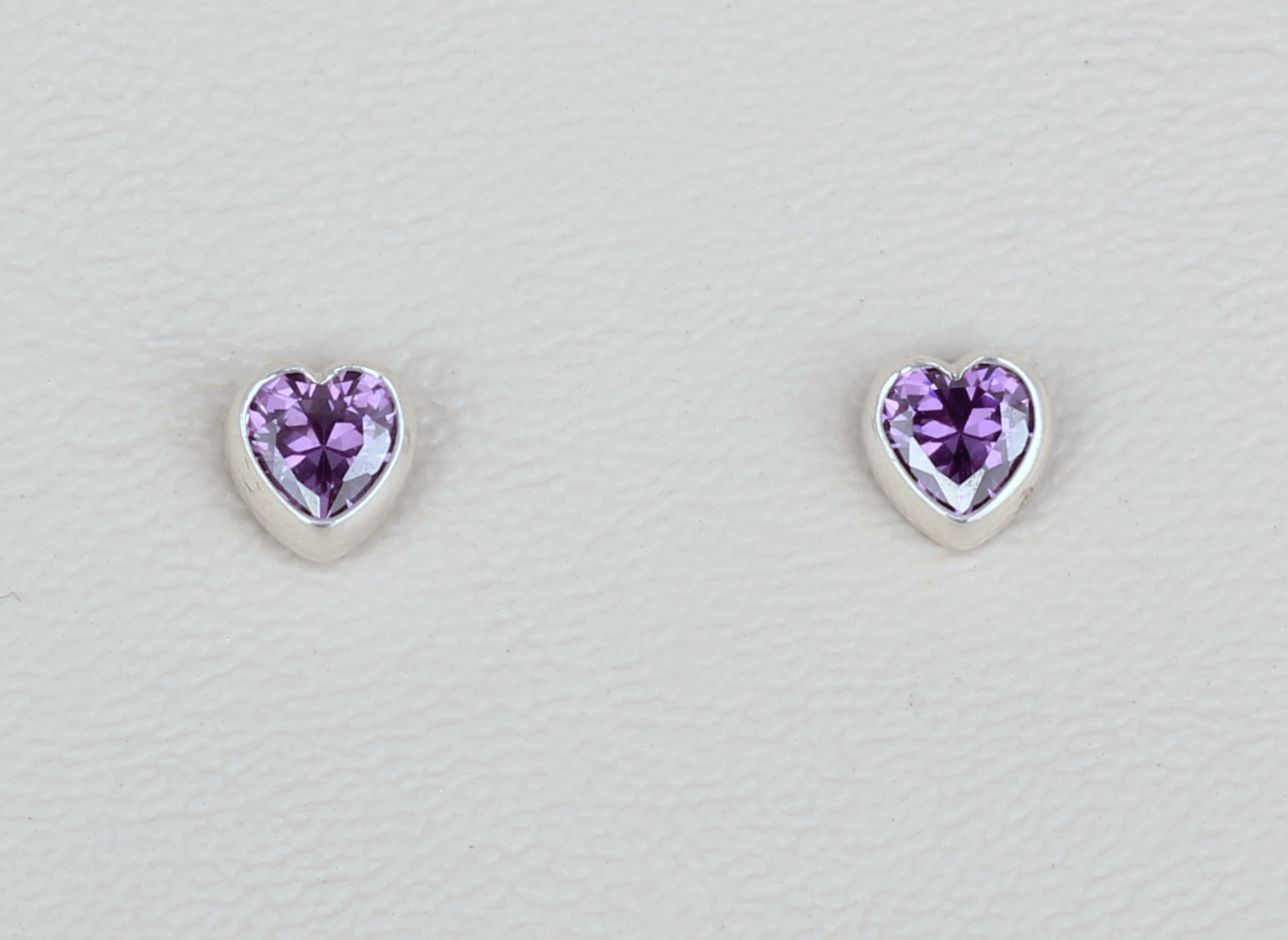 Arete Corazón Punto de Luz Colors