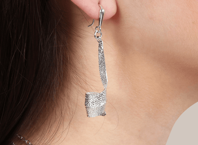 Arete Thania