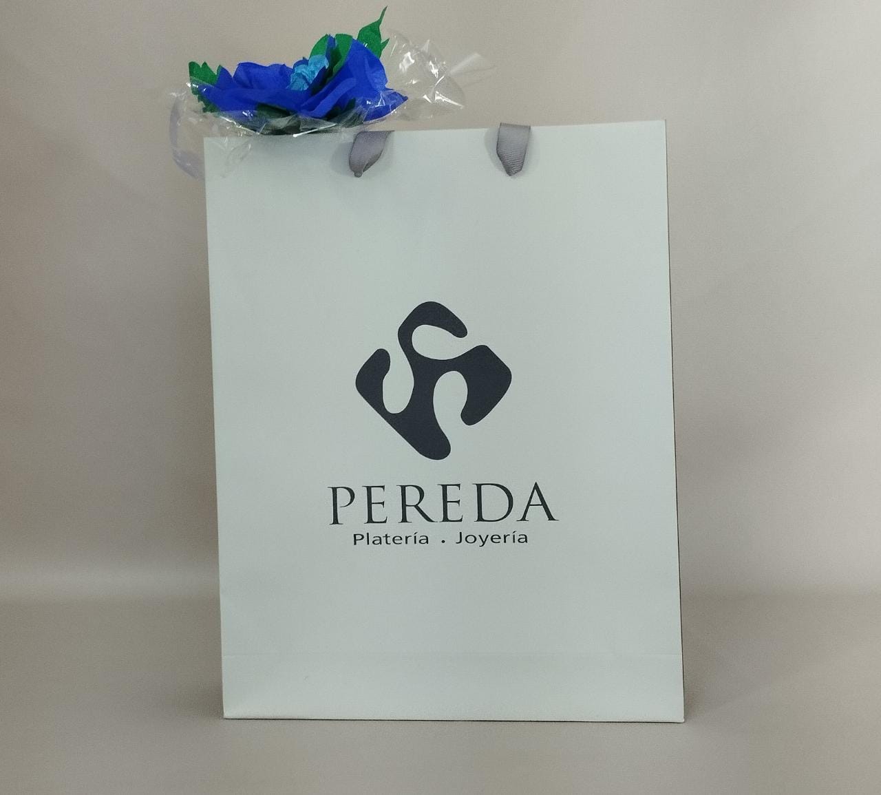 Corazón piedra c/alas Tienda