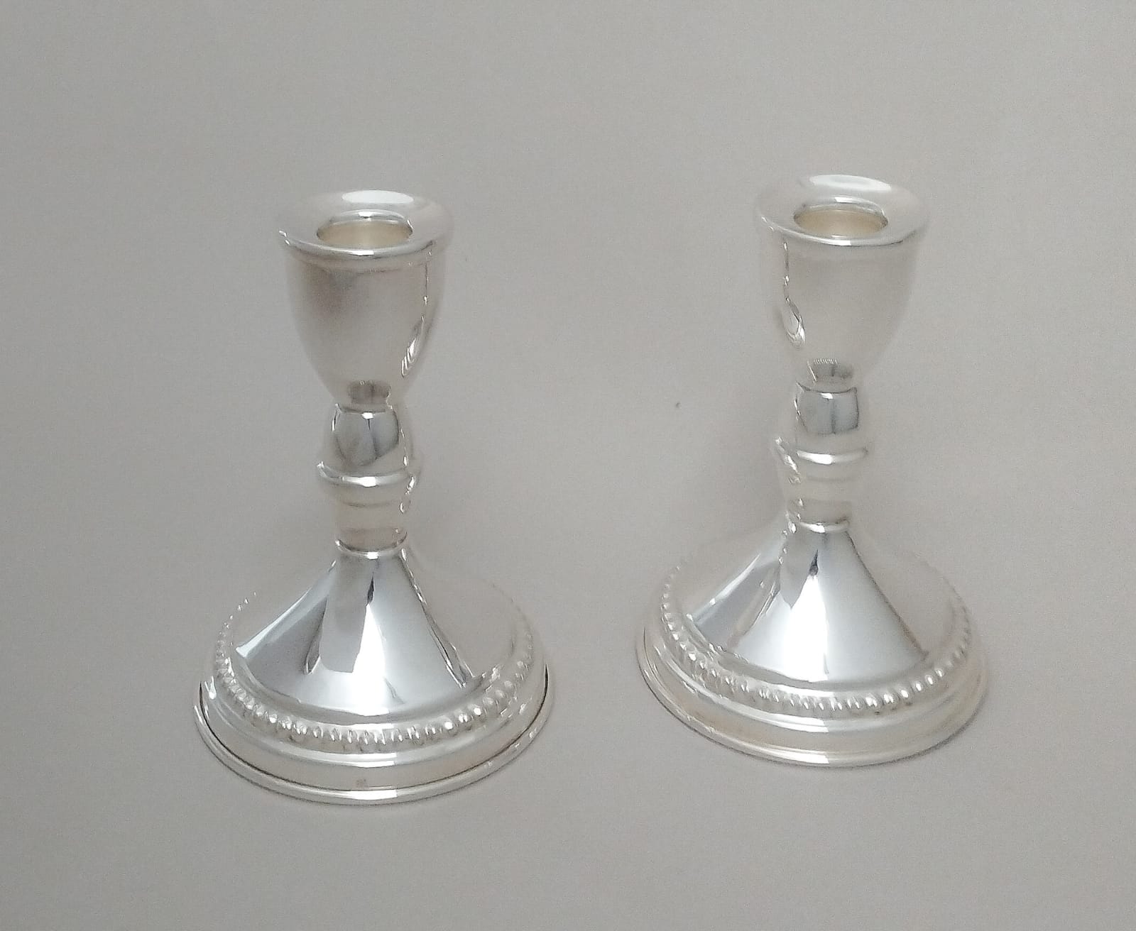 Par de Candeleros Luana Alta