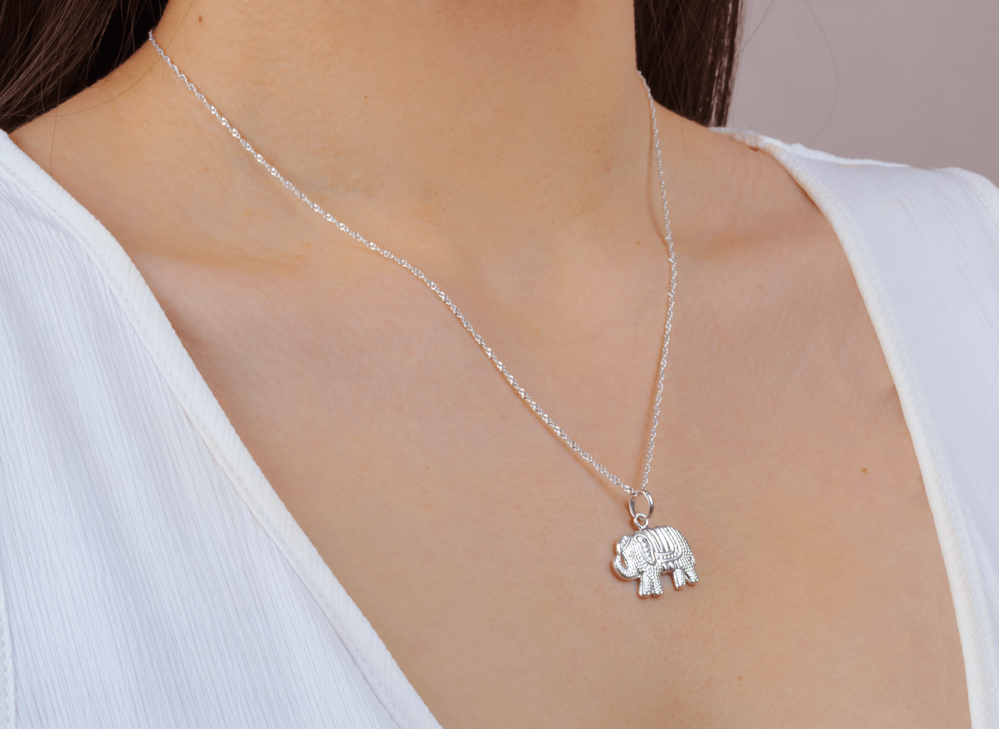 Collar Elefante Saru