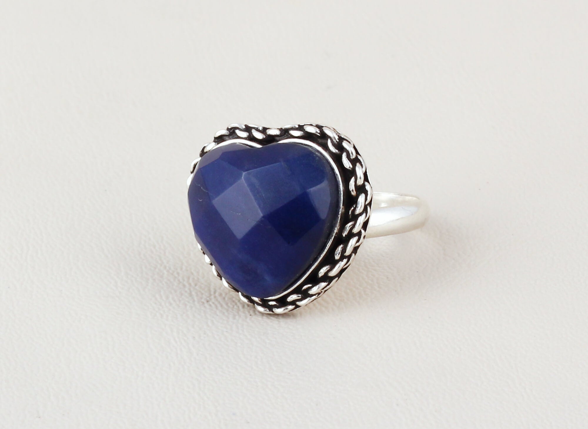 Sortija Corazón Moscú Grande