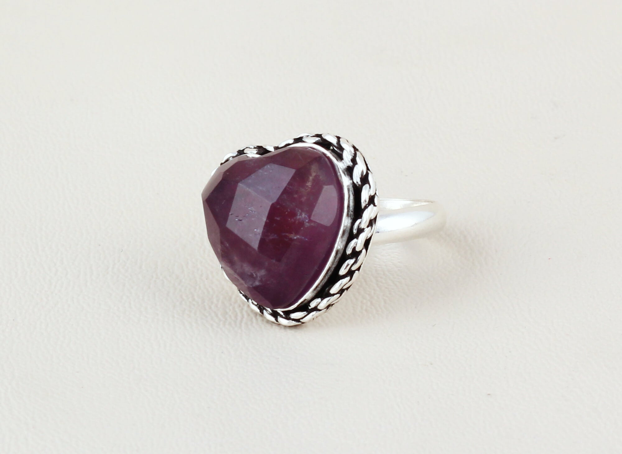 Sortija Corazón Moscú Grande