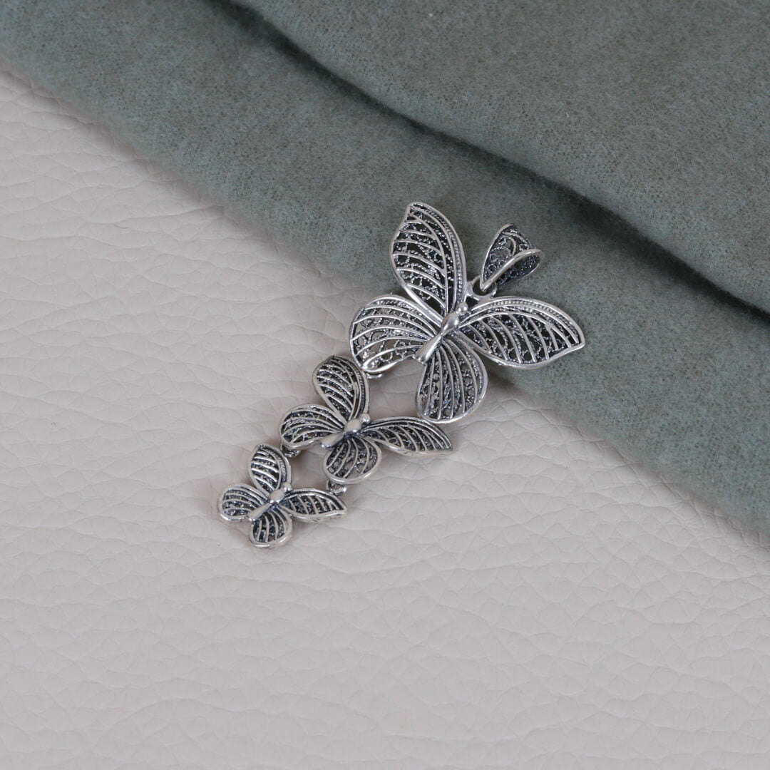 Dije Mariposa Danira