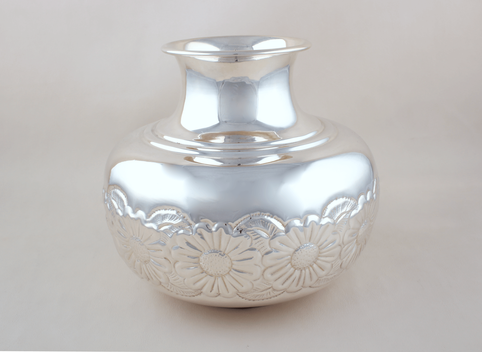 Florero Nuvó Rosangela Plaque