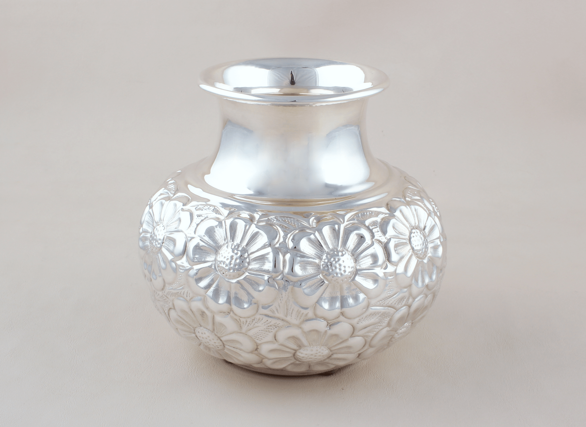 Florero Nuvó Margaritas Plaqué