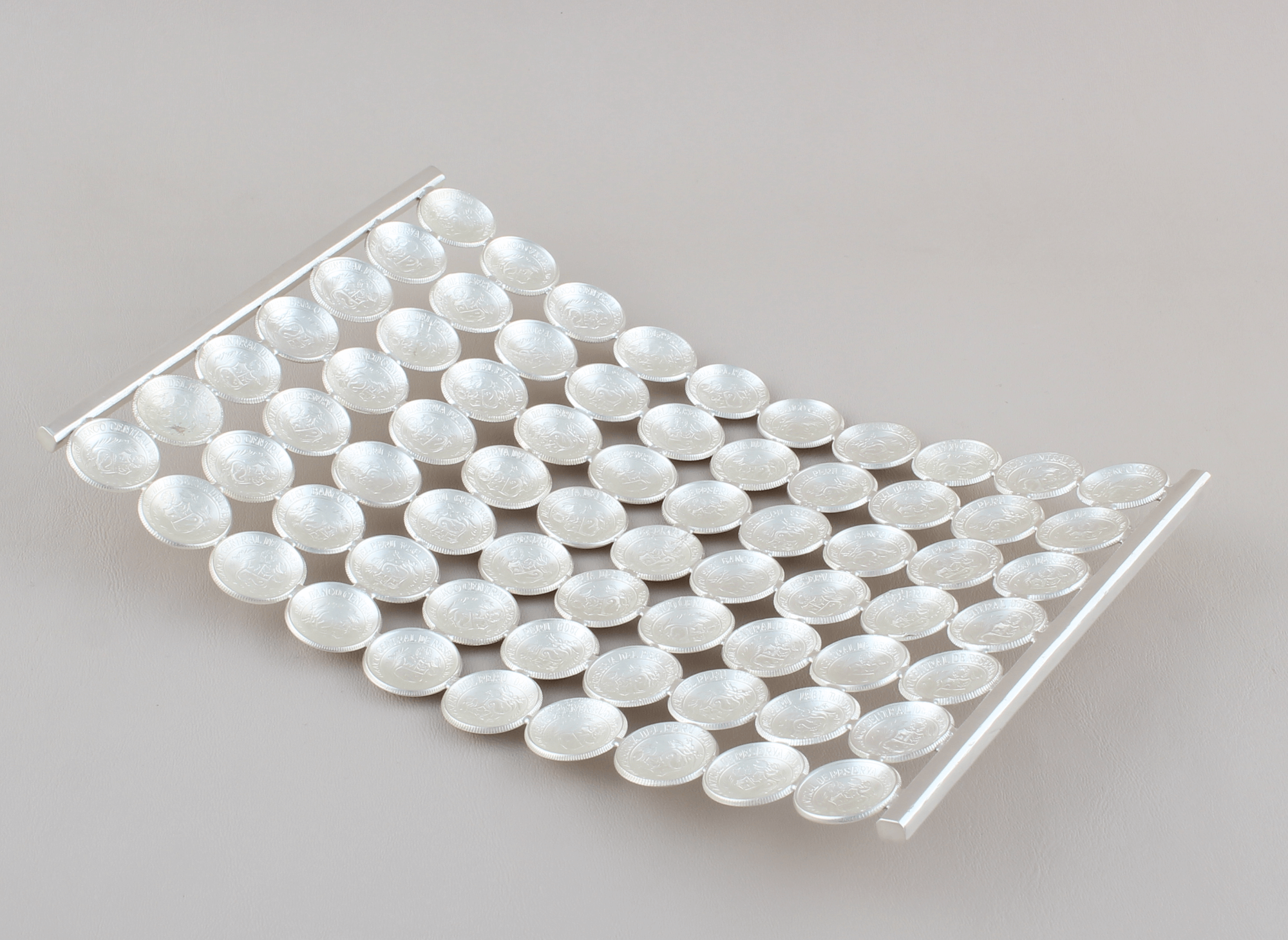 Centro de Monedas Plateado