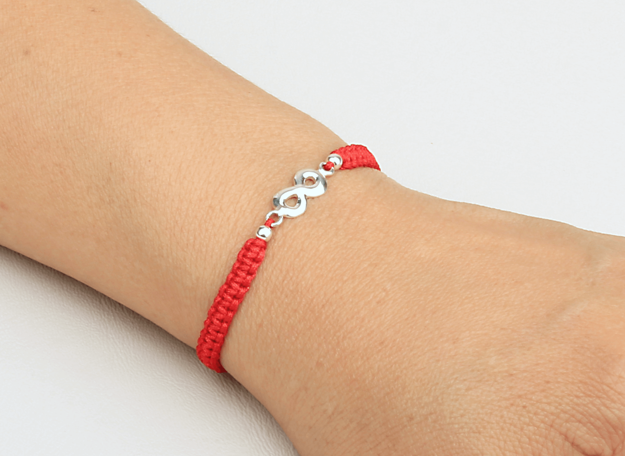 Pulsera Infinito Macrame