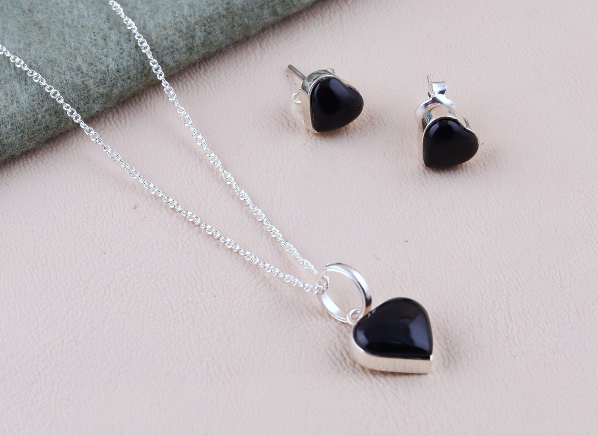 Juego Corazón Cheryl