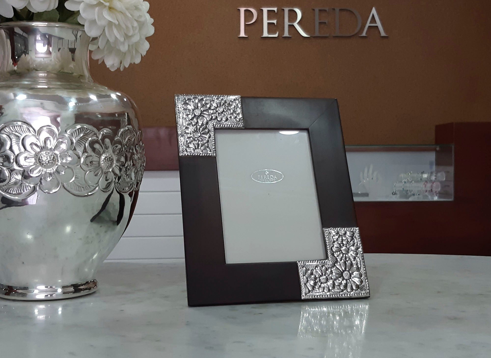 Marco Mad Esquino Margarita