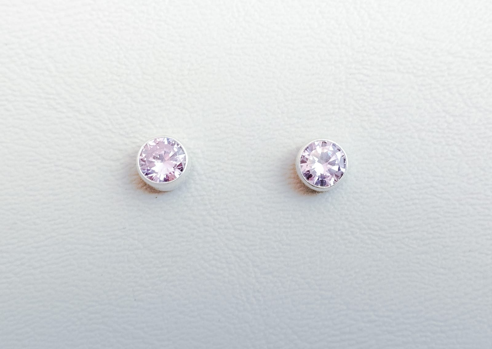 Arete Redondo Punto de Luz Colors