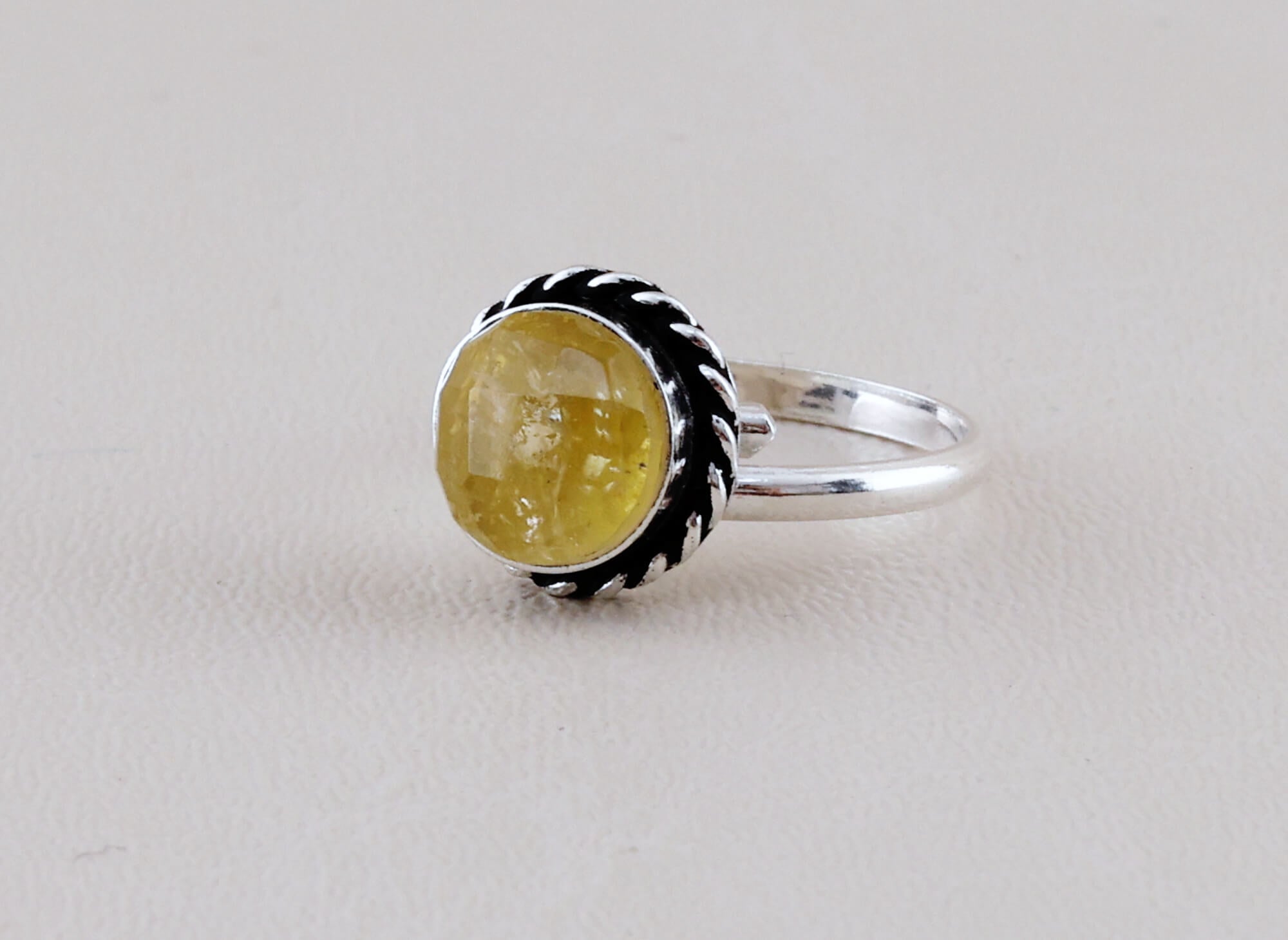 Sortija Xiomara Colors