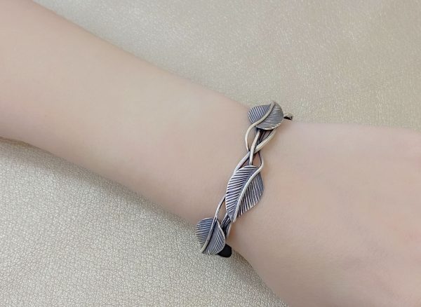 Pulsera Puñera Hoja Ramal