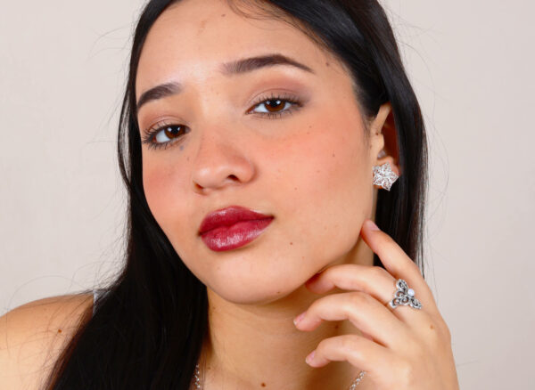 Arete Flor Solenne